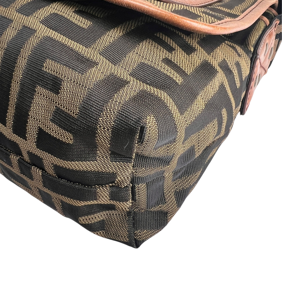 Fendi Green Shoulder Bags A-17478