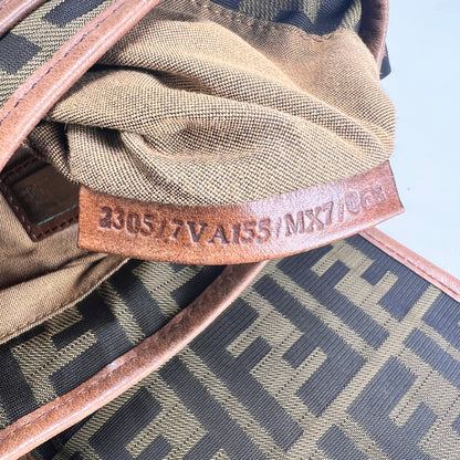 Fendi Green Shoulder Bags A-17478