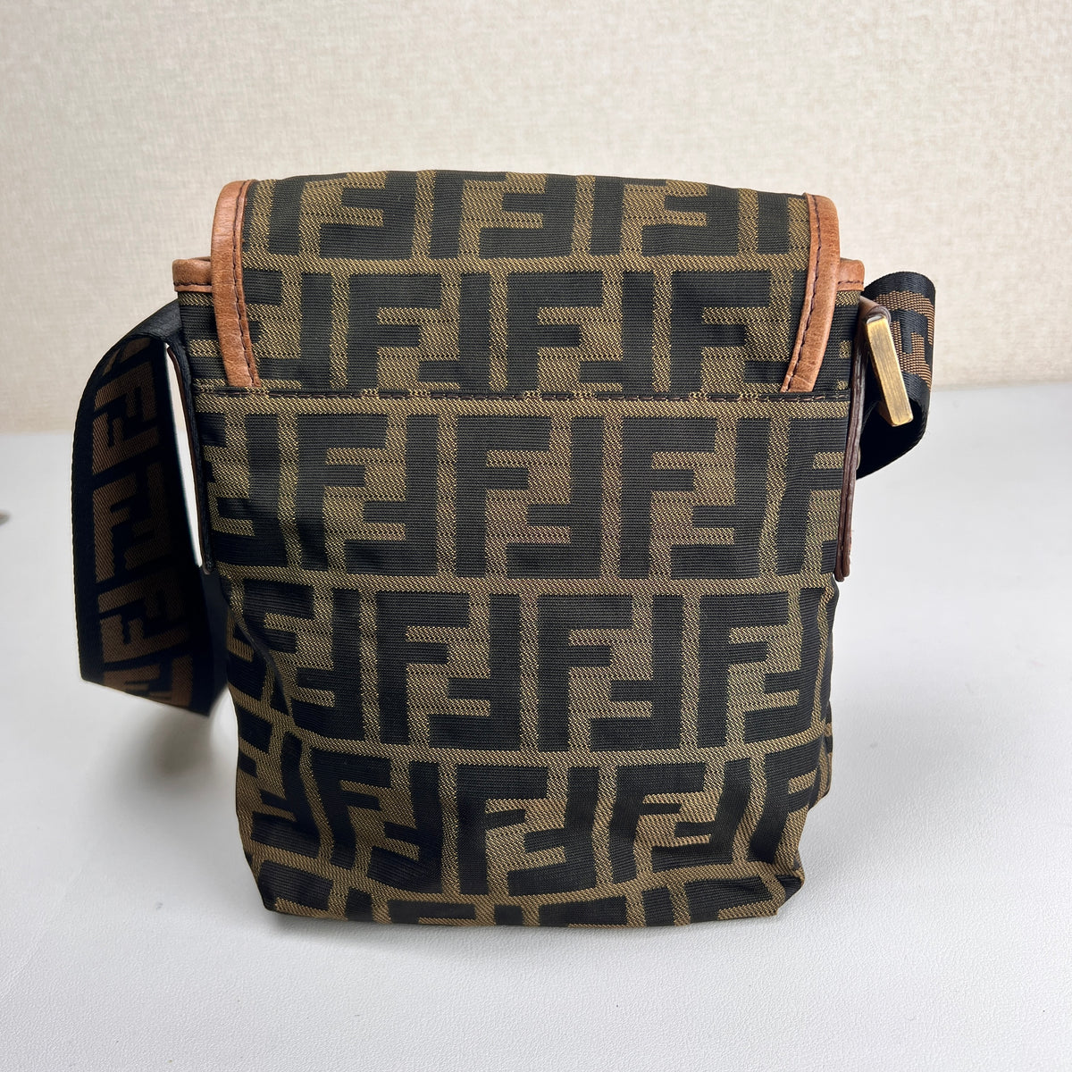 Fendi Green Shoulder Bags A-17478