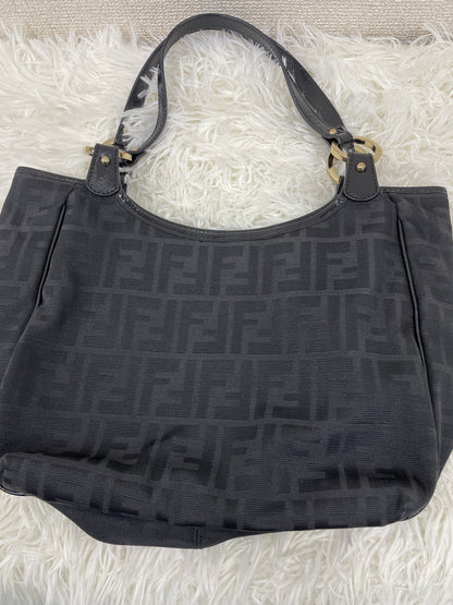 Fendi Black Tote Bags A-17484