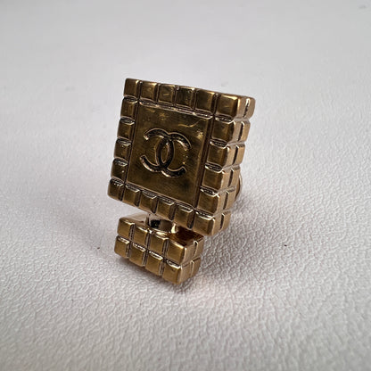 Chanel Gold Small goods A-17544