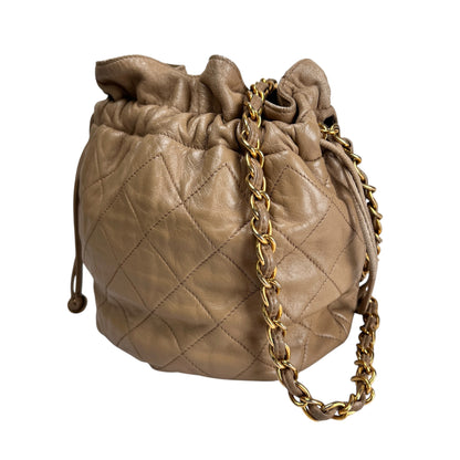 Chanel Beige Shoulder Bags A-17553