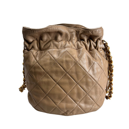 Chanel Beige Shoulder Bags A-17553