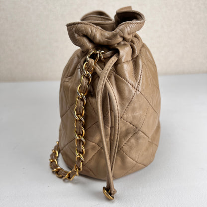 Chanel Beige Shoulder Bags A-17553
