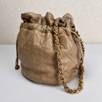 Chanel Beige Shoulder Bags A-17553