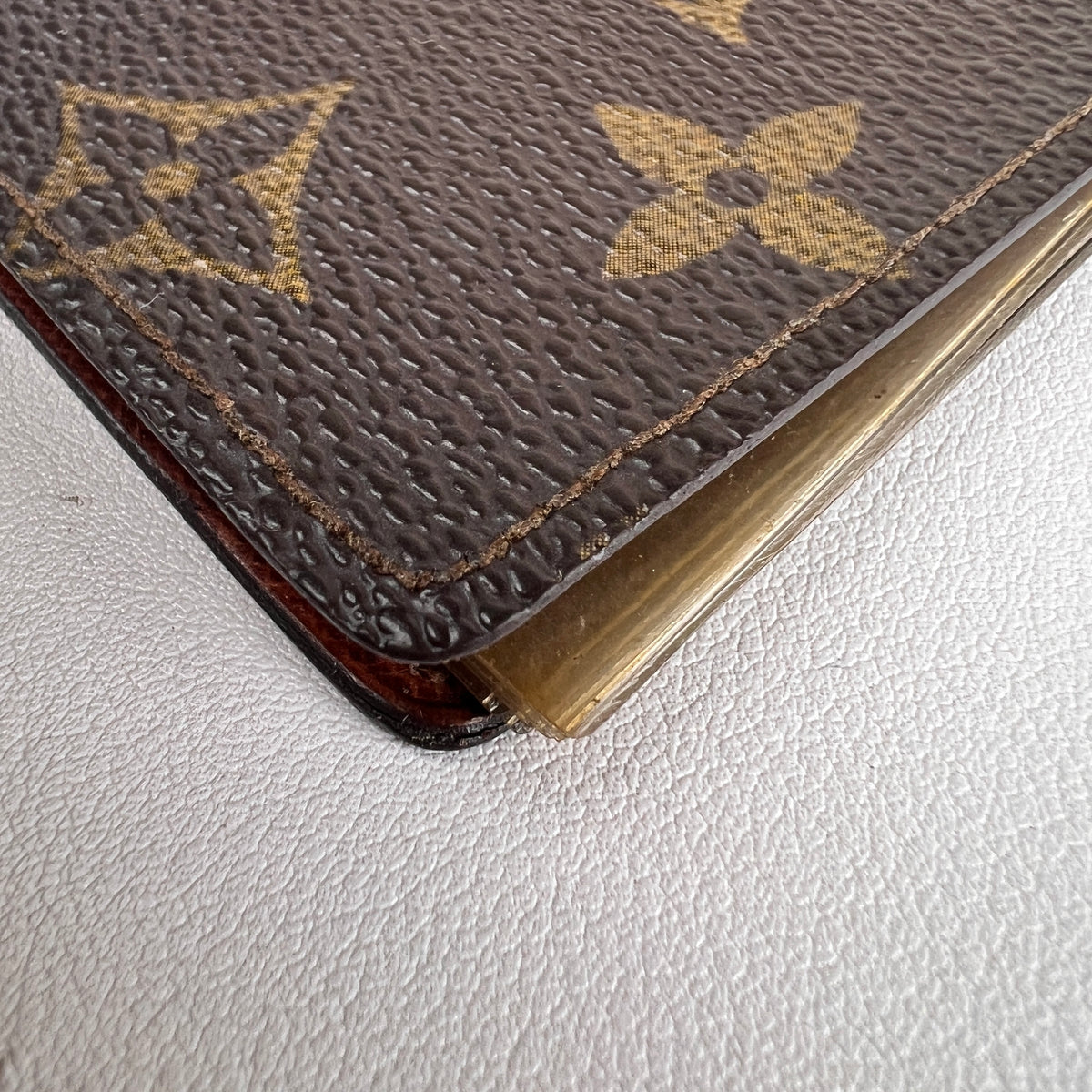 Louis Vuitton Brown Small goods A-17567