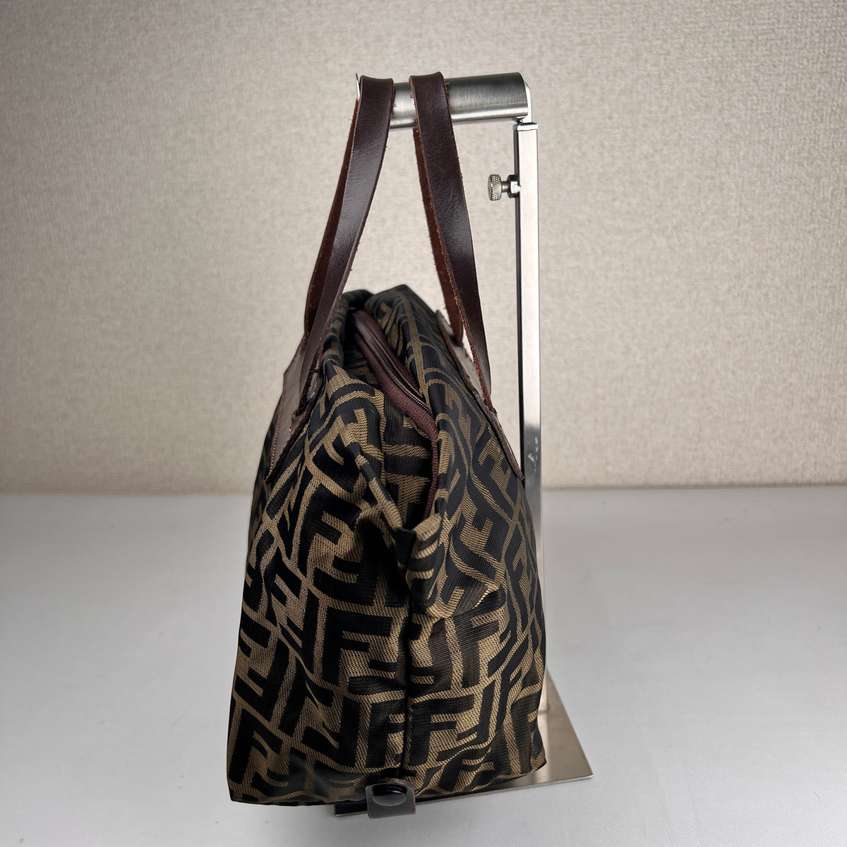 Fendi Beige Tote Bags A-17574