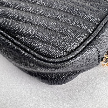 Saint Laurent Black Shoulder Bags A-17584