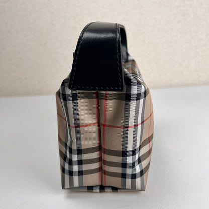 Burberry Beige Handle Bags A-17600