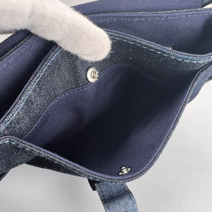 Vivienne Westwood Blue Shoulder Bags A-17603
