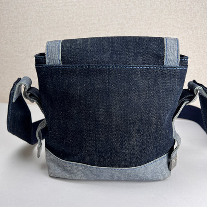 Vivienne Westwood Blue Shoulder Bags A-17603
