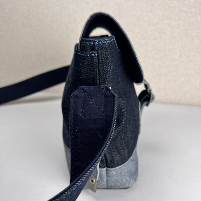 Vivienne Westwood Blue Shoulder Bags A-17603