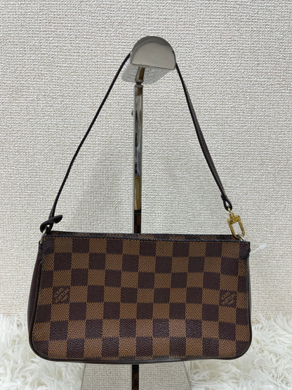 Louis Vuitton Brown Handle Bags A-17604