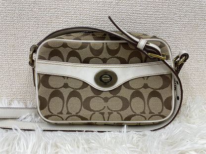 Coach Beige Shoulder Bags A-17606
