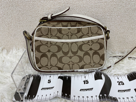 Coach Beige Shoulder Bags A-17606