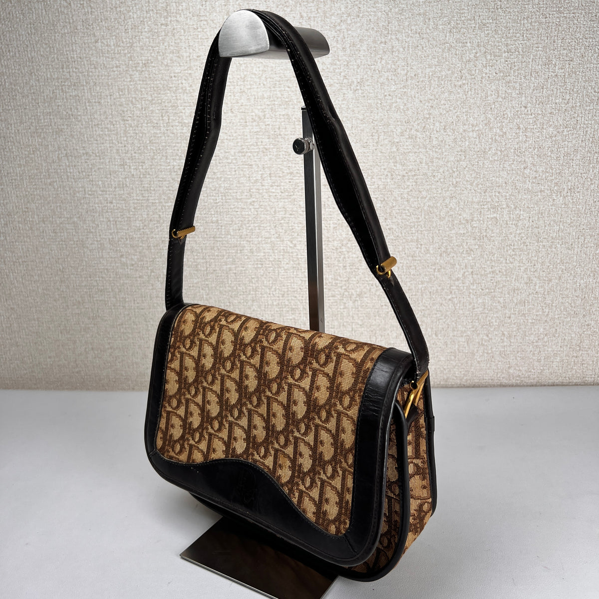 Dior Brown Shoulder Bags A-17607