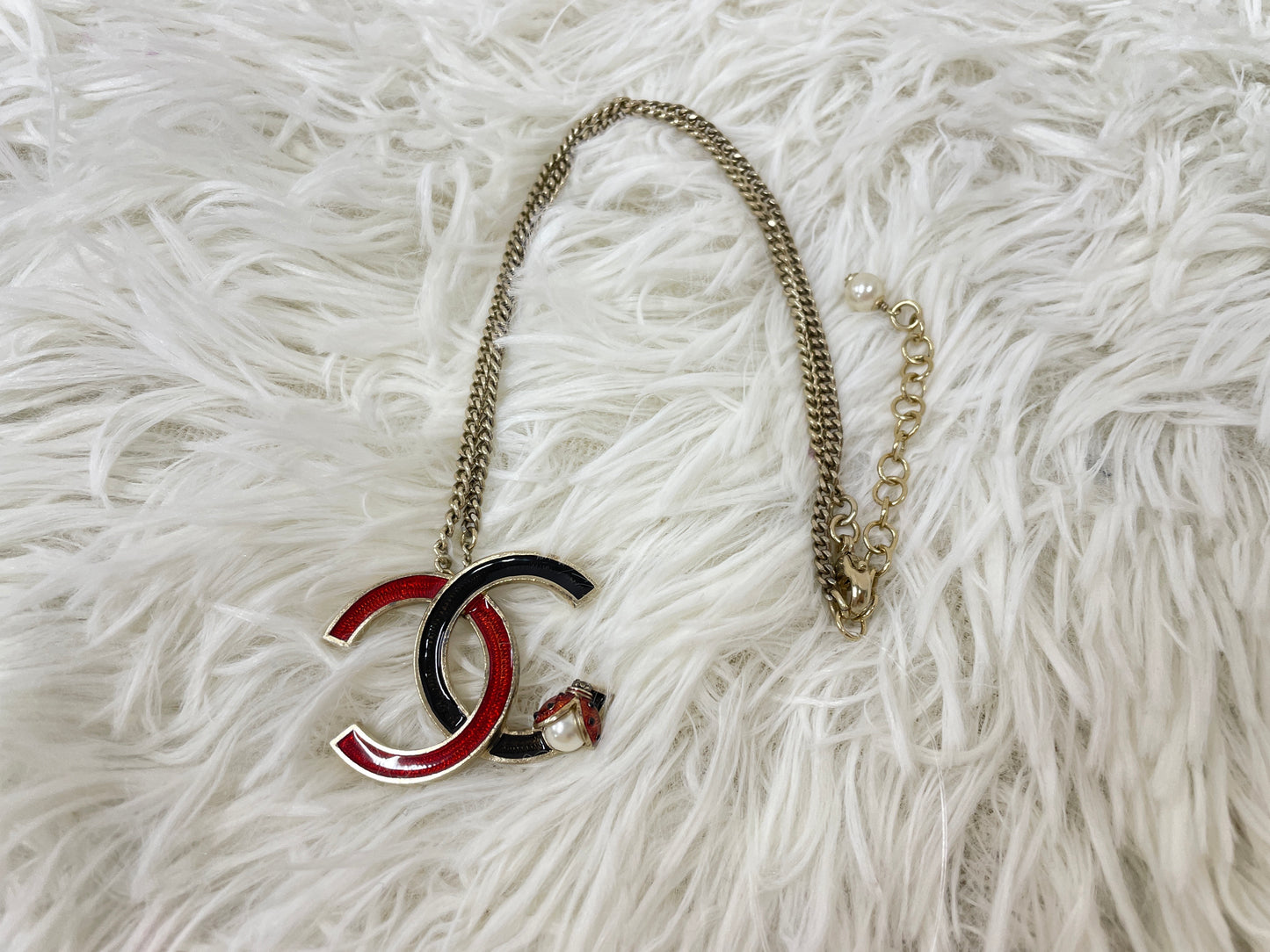 Chanel Multicolor Necklaces A-17611