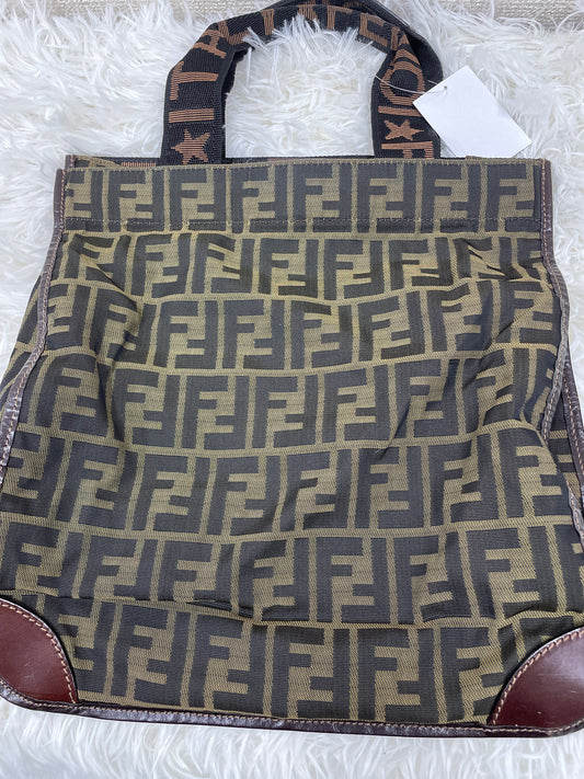 Fendi Beige Tote Bags A-17612