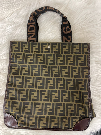 Fendi Beige Tote Bags A-17612