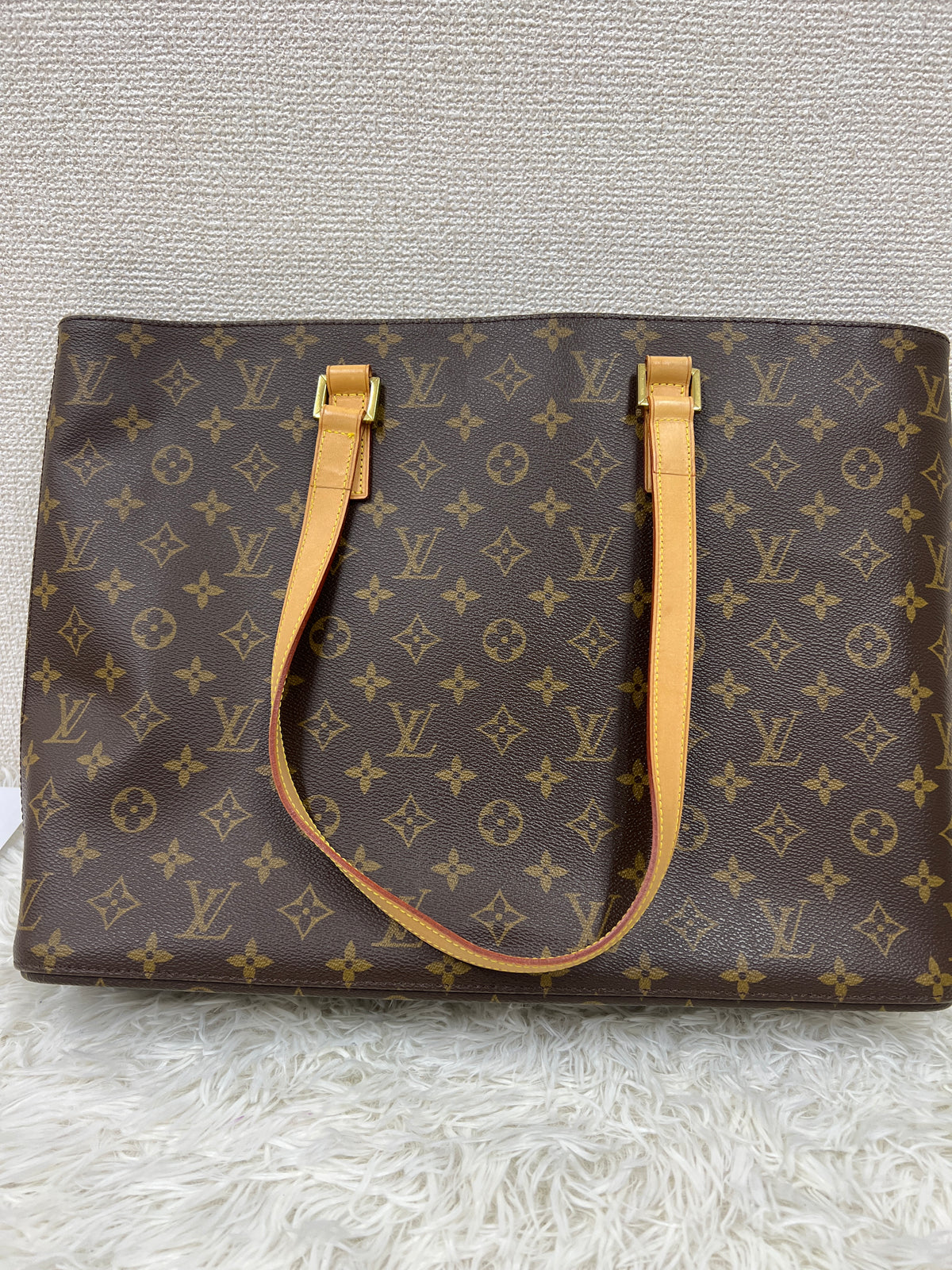 Louis Vuitton Brown Handle Bags A-17629