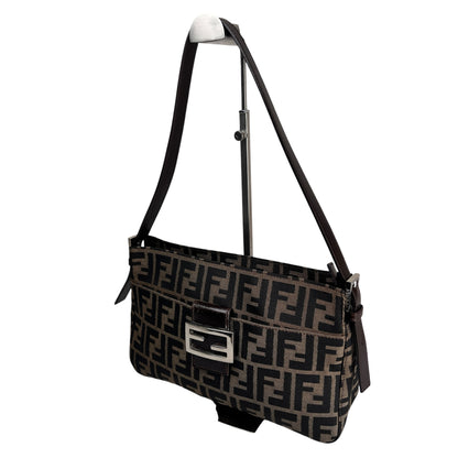 Fendi Beige Shoulder Bags A-17637