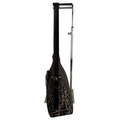 Fendi Beige Shoulder Bags A-17637