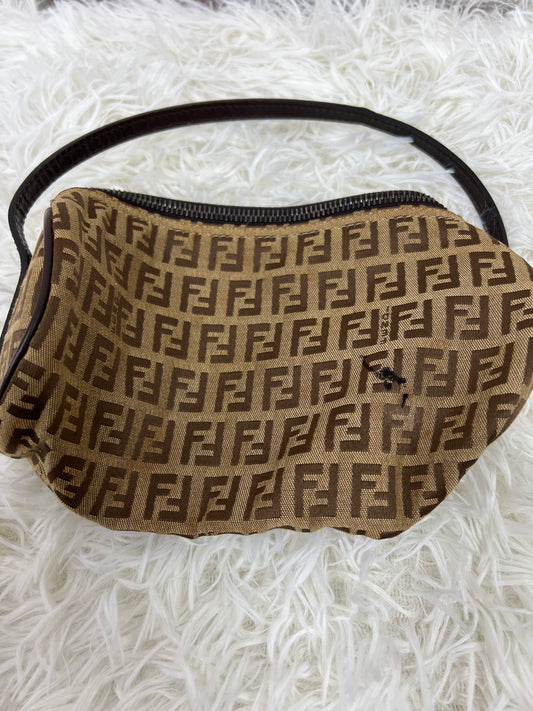 Fendi Beige Handle Bags A-17638