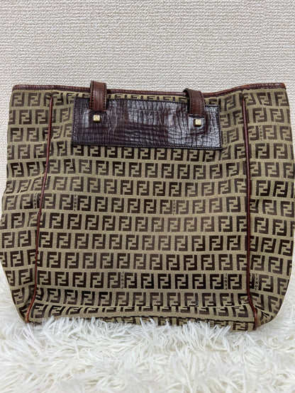 Fendi Beige Tote Bags A-17639