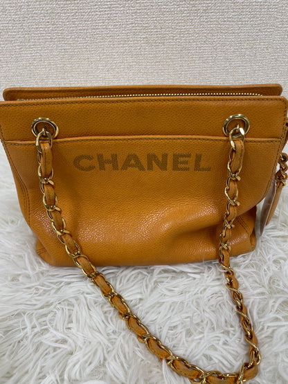 Chanel Yellow Tote Bags A-17640