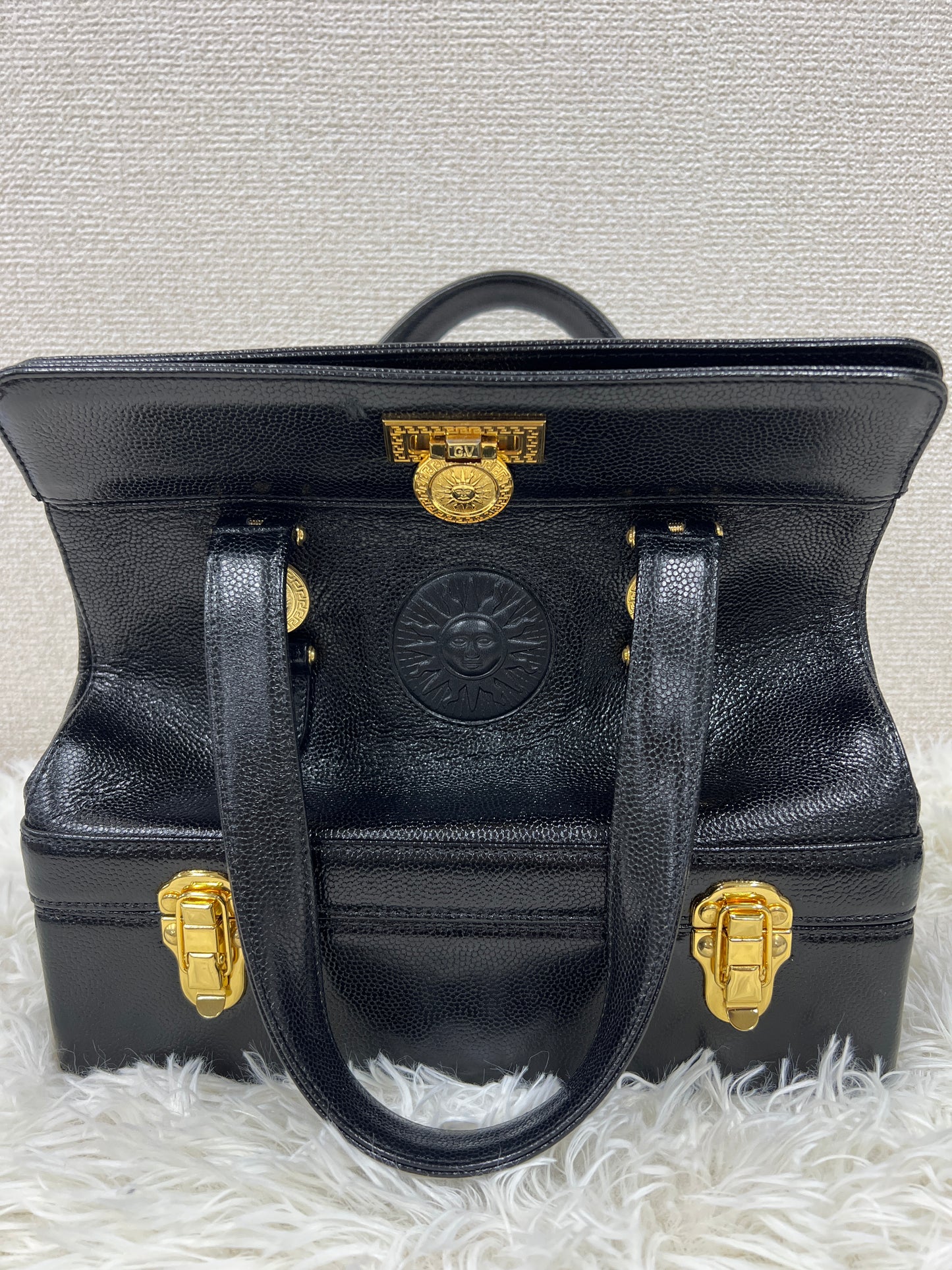 Versace Black Handle Bags A-17644