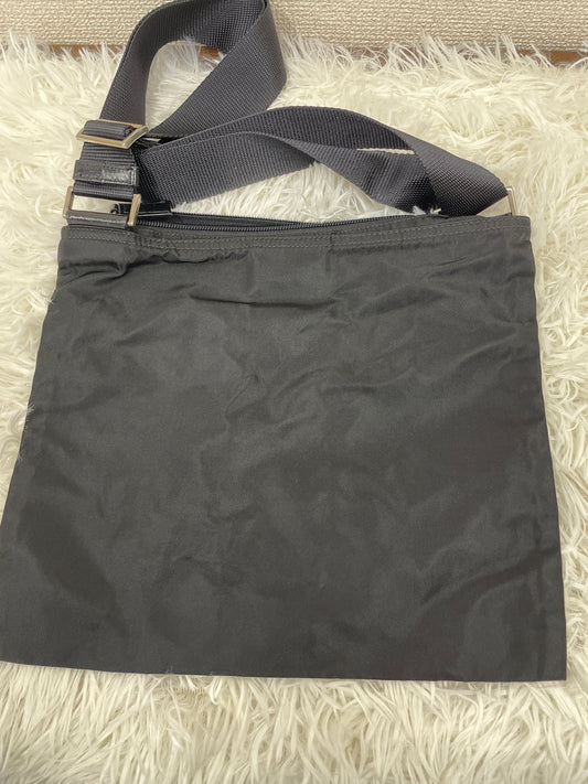 Prada Black Shoulder Bags A-17651
