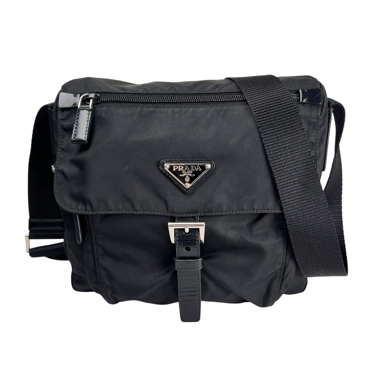 Prada Black Shoulder Bags A-17652