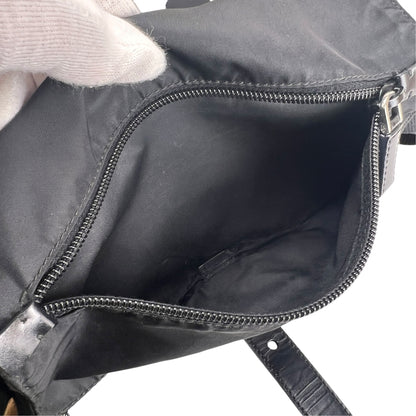 Prada Black Shoulder Bags A-17652