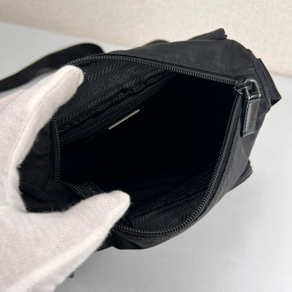 Prada Black Shoulder Bags A-17652
