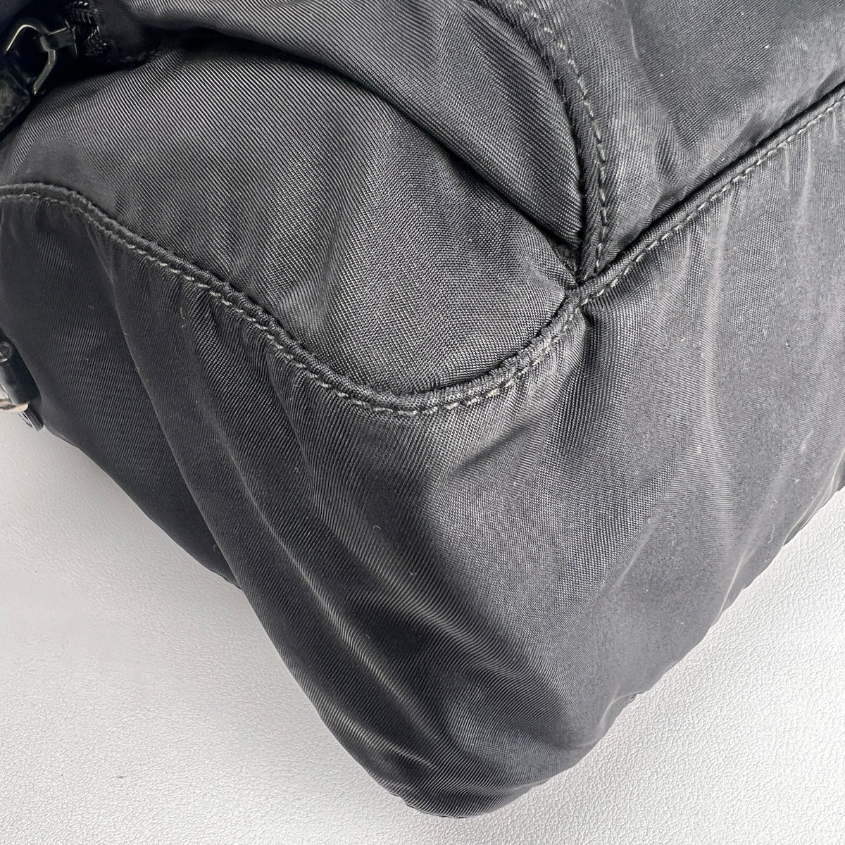 Prada Black Shoulder Bags A-17652