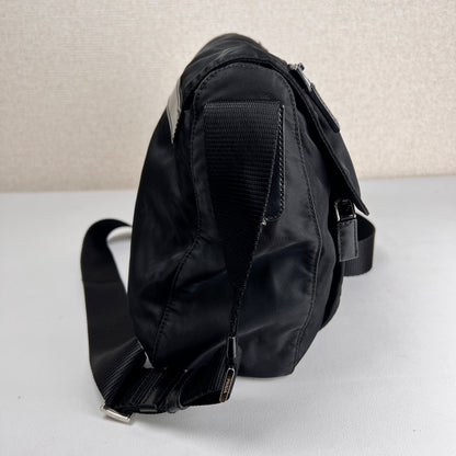 Prada Black Shoulder Bags A-17652