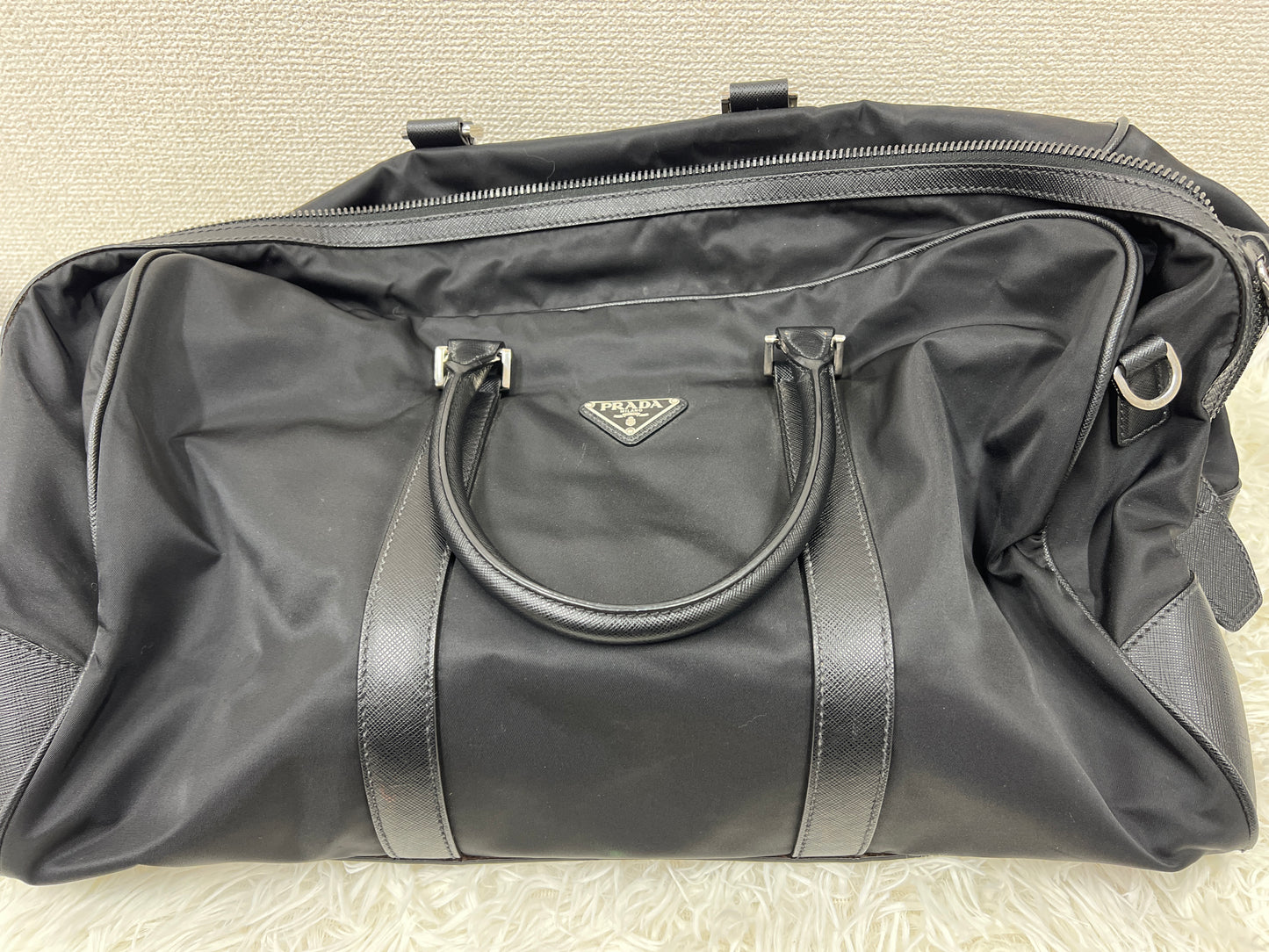 Prada Black Travel Bags A-17653