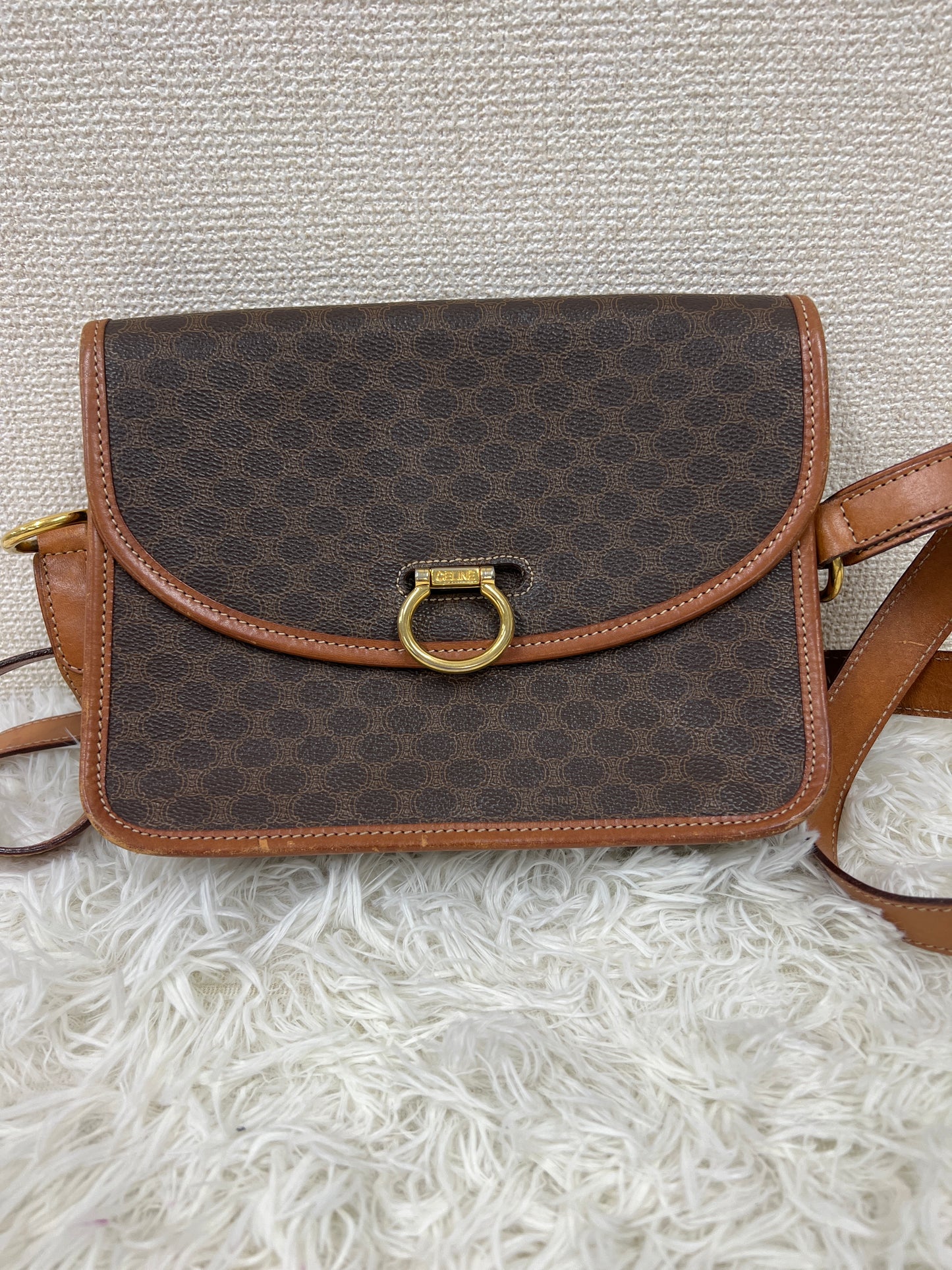 Celine Brown Shoulder Bags A-17656