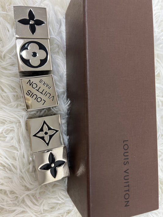 Louis Vuitton Silver Small goods A-17659