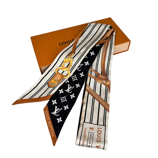 Louis Vuitton Multicolor Scarves A-17661