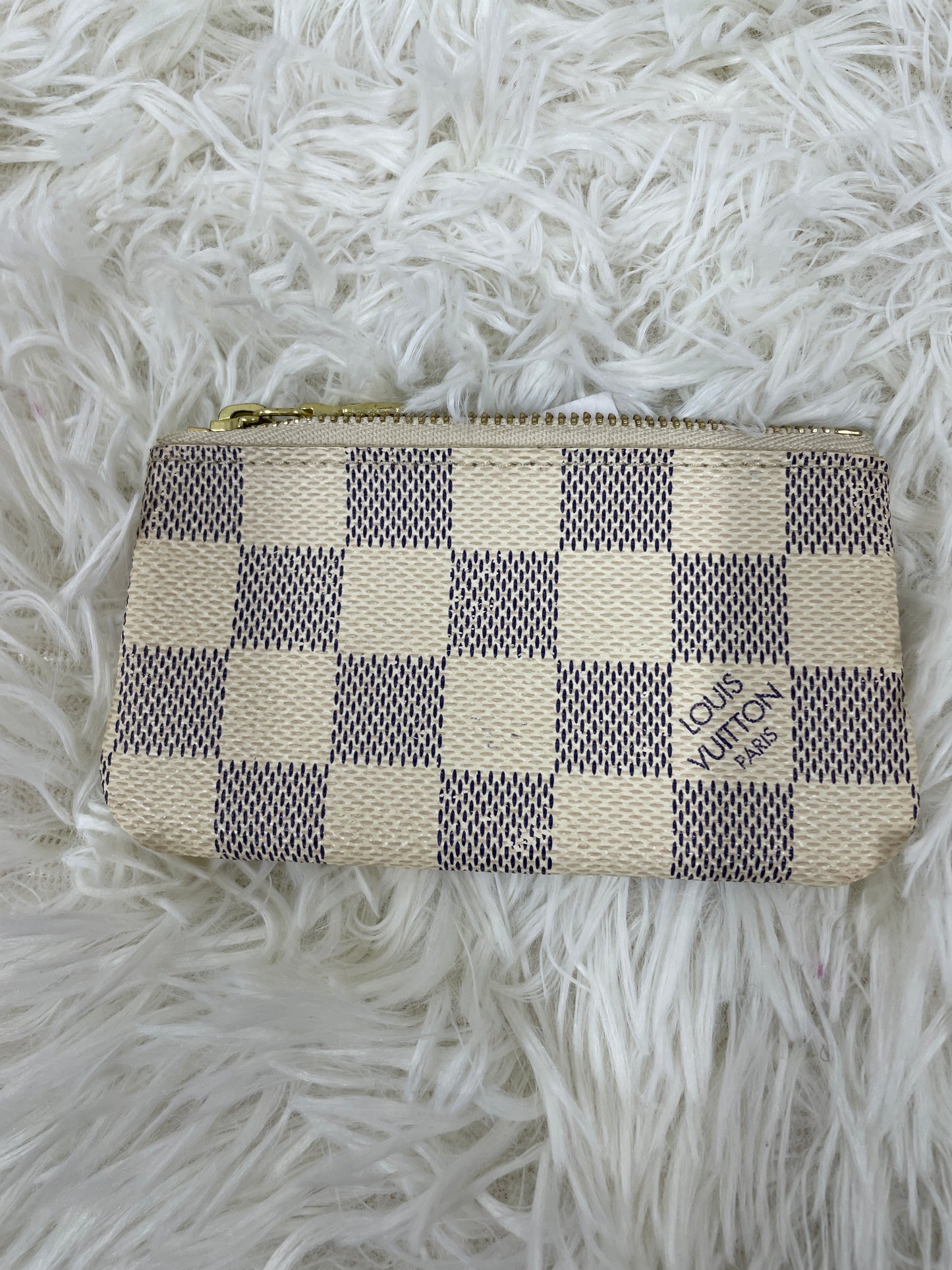 Louis Vuitton Beige Pouches A-17662