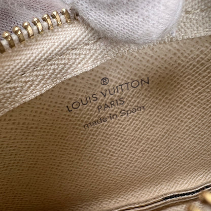 Louis Vuitton Beige Pouches A-17662