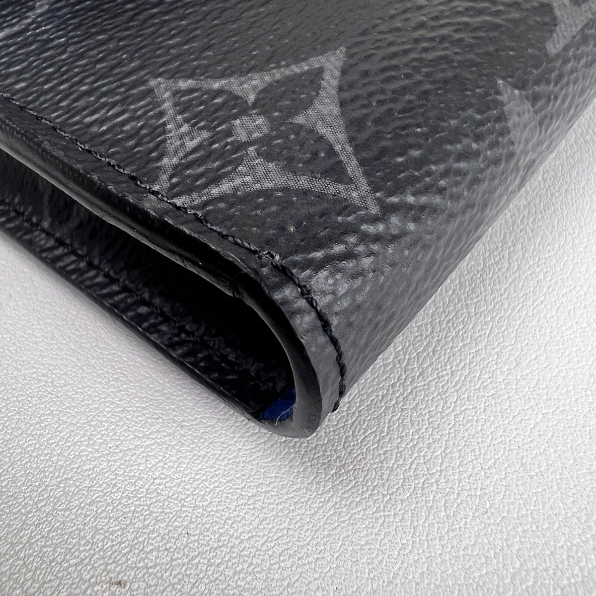 Louis Vuitton Black Small goods A-17663