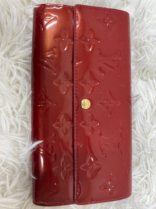 Louis Vuitton Red Wallets A-17665