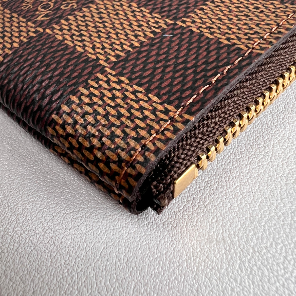 Louis Vuitton Brown Pouches A-17674
