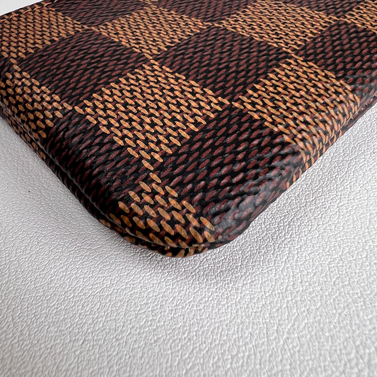 Louis Vuitton Brown Pouches A-17674