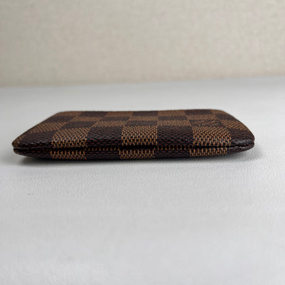 Louis Vuitton Brown Pouches A-17674