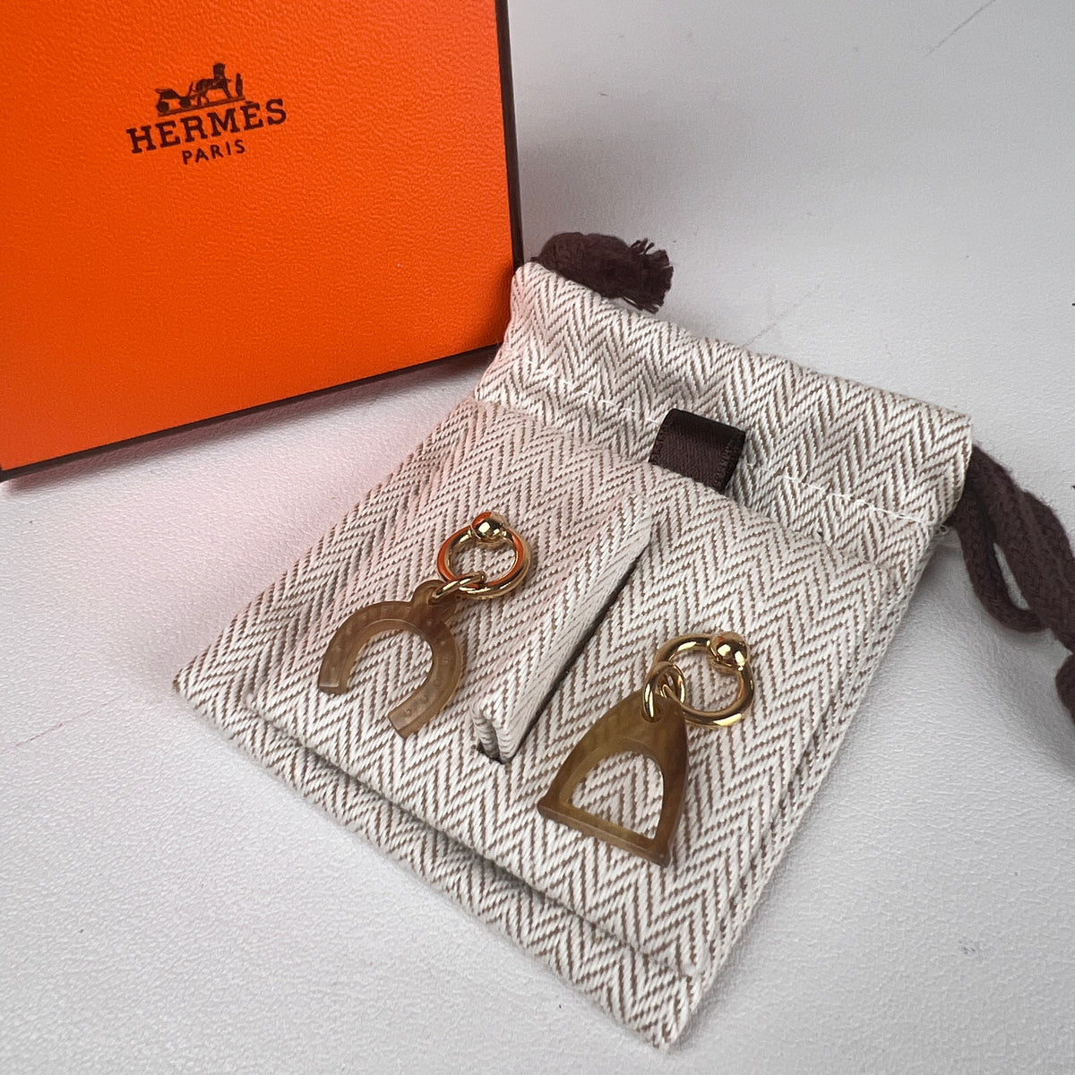 Hermes Gold Earrings A-17679