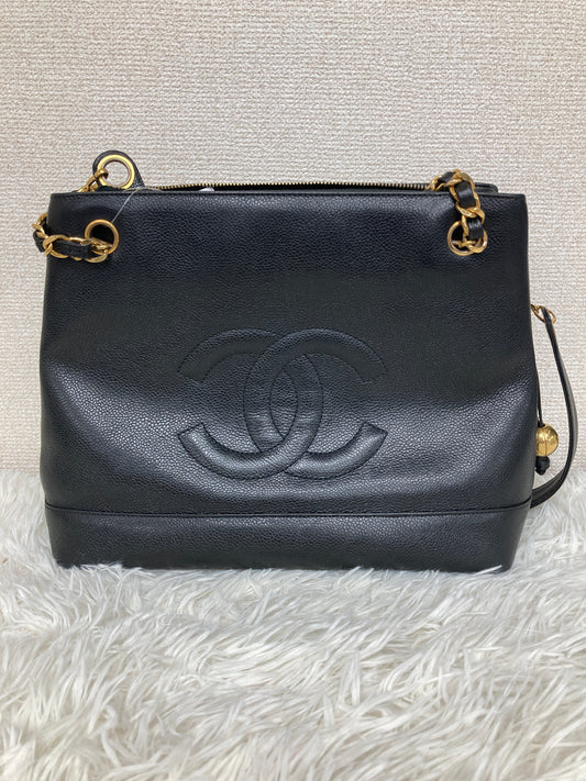 Chanel Black Shoulder Bags A-17681