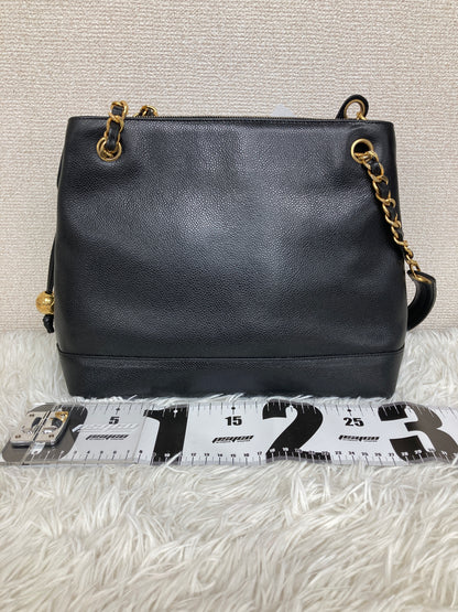 Chanel Black Shoulder Bags A-17681